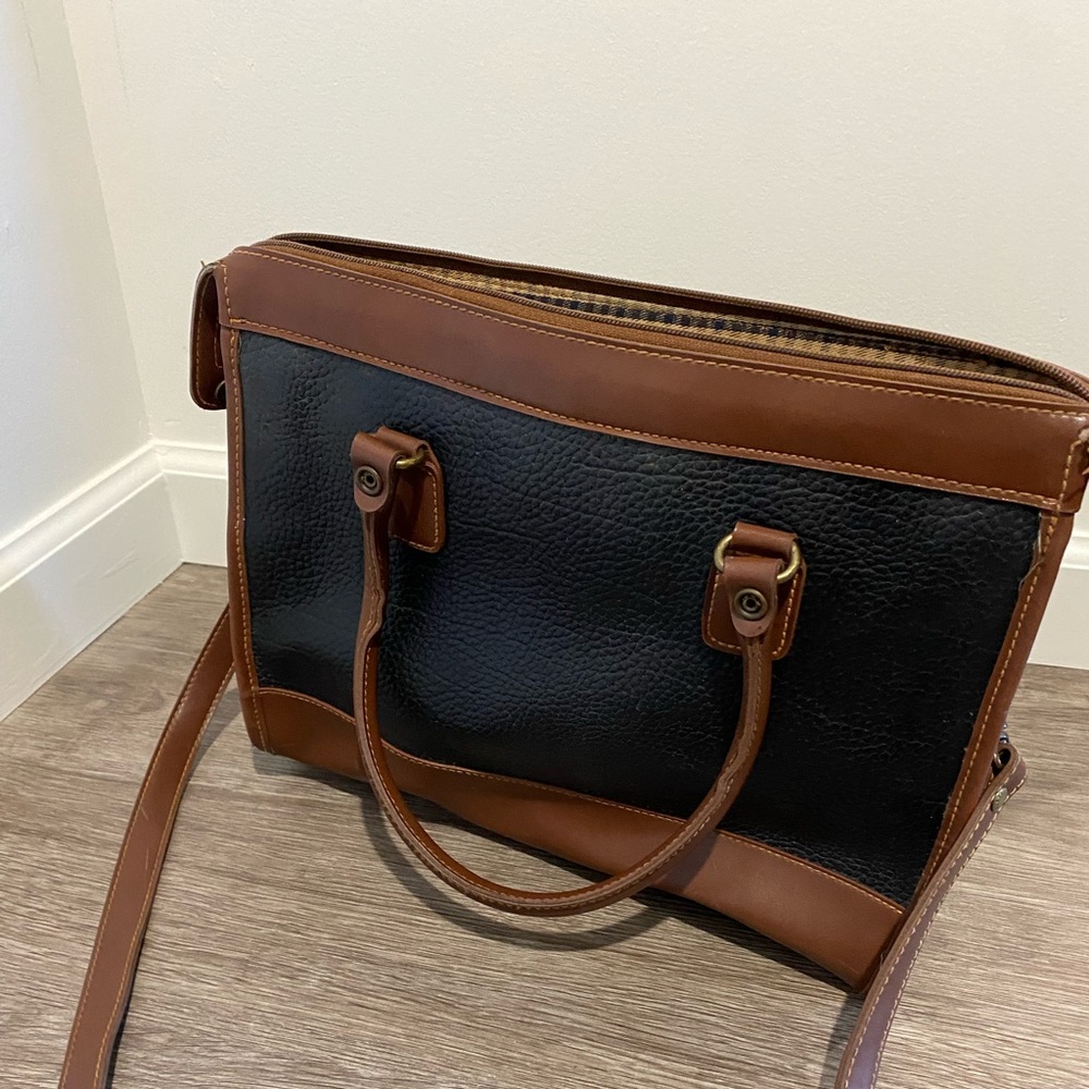 Vintage Guess Leather Bag - Picture 3 of 4